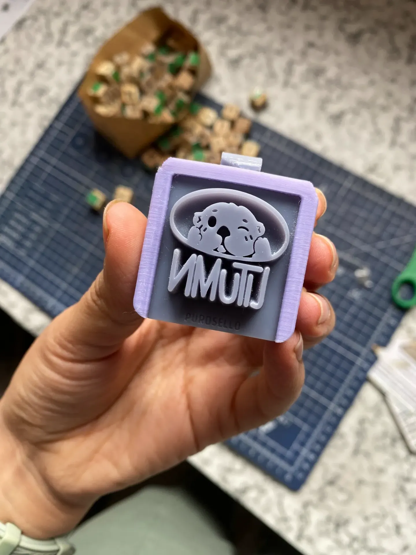 Sello personalizado en 3D para cerámica